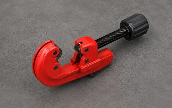Pipe Cutting Tool